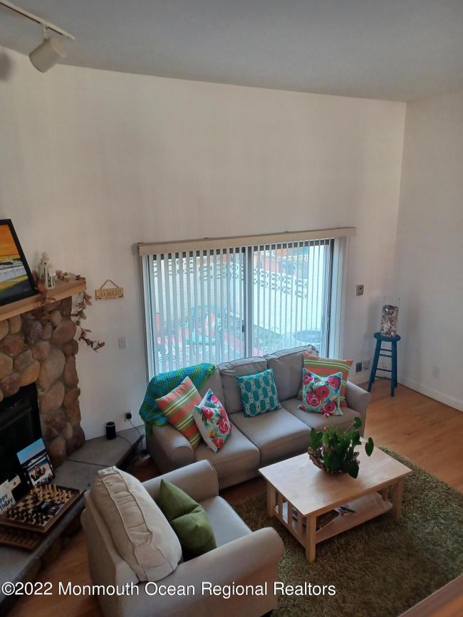 12 Sandpiper Lane, Sold in Sea Bright Zoocasa