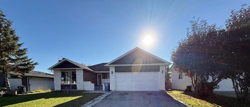 92 Kenville Cres, Winnipeg, MB, R2P0X7 | Card Image