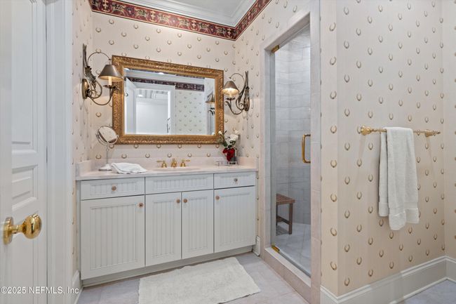 Bathroom 3 | Image 59