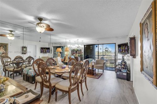 312-10442 Sunrise Lakes Blvd, Sunrise, FL, 33322-5963 | Card Image