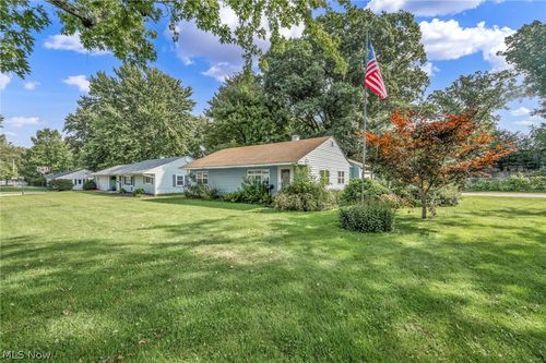1781 Perth Rd, Madison, OH, 44057-1838 | Card Image