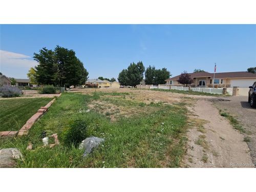 252 S Mangrum Pl, Pueblo, CO, 81007-3636 | Card Image