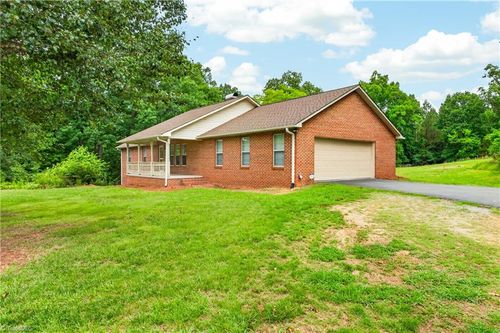 8976 Us Highway 64 W, Trinity, NC, 27370 | Card Image