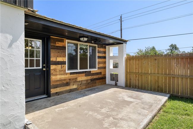 Patio | Image 31