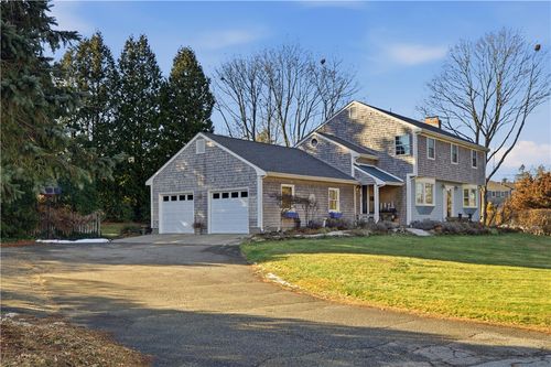 117 Lawrence Drive, Portsmouth, RI, 02871 | Card Image