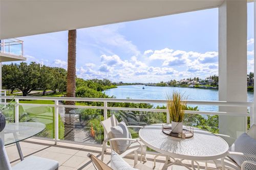 6103-225 Sands Point Rd, LONGBOAT KEY, FL, 34228-3967 | Card Image