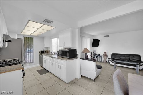 apt-1-1440 Vegas Valley Dr, Las Vegas, NV, 89169-2274 | Card Image