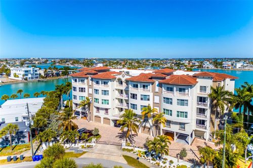 304-220 108th Ave, Treasure Island, FL, 33706-4720 | Card Image