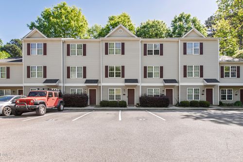 37 Red Ln, Raleigh, NC, 27606-1672 | Card Image