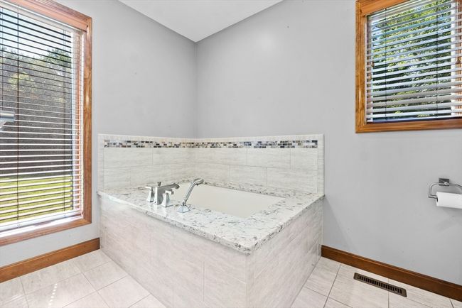11 Walnut St, House other with 3 bedrooms, 3 bathrooms and 6 parking in Assonet MA | Image 28