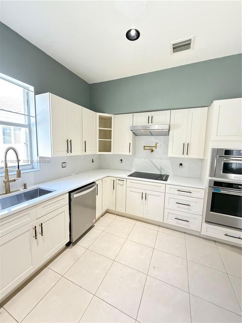 14044 Sw 54th St, Miramar, FL, 33027-5989 | Card Image