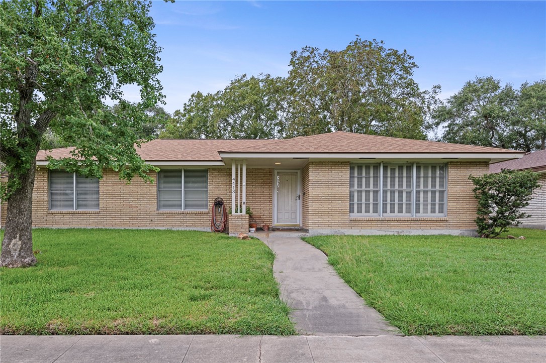 Marie St, Corpus Christi, TX 78411