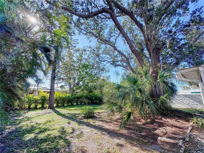 240 Pocono Trl E, House other with 2 bedrooms, 2 bathrooms and null parking in NOKOMIS FL | Image 46