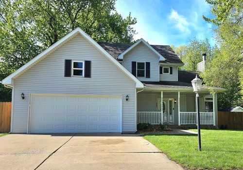 503 Oakwood Dr, Chesterton, IN, 46304-2995 | Card Image