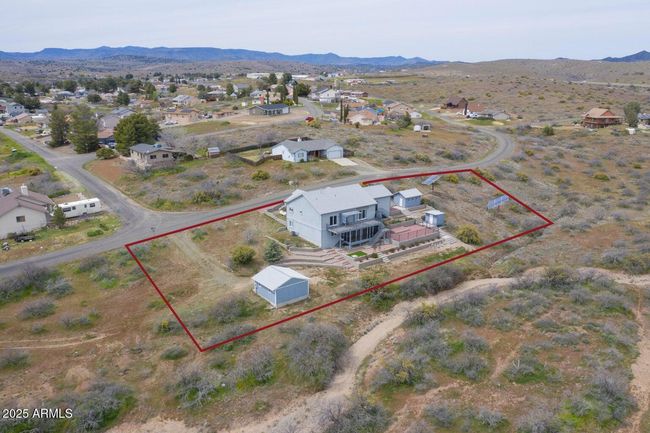 17862 E Hummingbird Ln, House other with 5 bedrooms, 3 bathrooms and null parking in Mayer AZ | Image 5