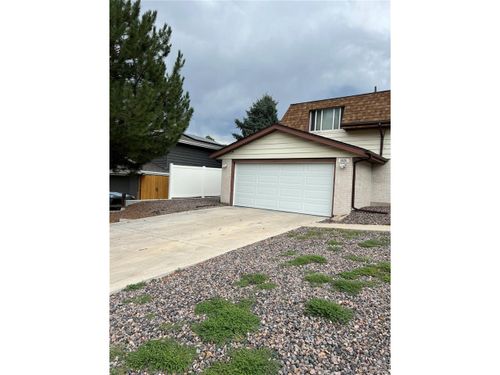 8526 E Girard Ave, Denver, CO, 80231-4512 | Card Image