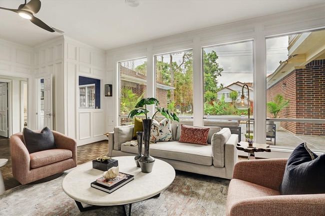 5411 Pine St, House other with 5 bedrooms, 5 bathrooms and 3 parking in Bellaire TX | Image 19