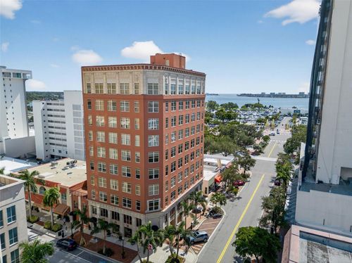 apt-3-1330 Main St, SARASOTA, FL, 34236-5622 | Card Image