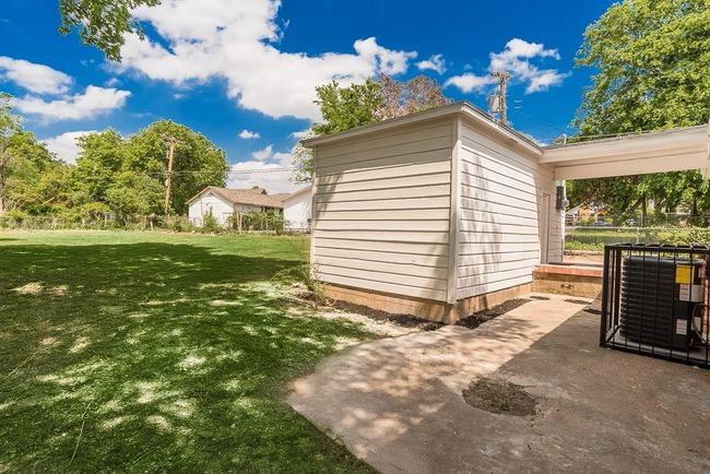 1721 Essex Ave, House other with 2 bedrooms, 1 bathrooms and null parking in Dallas TX | Image 29