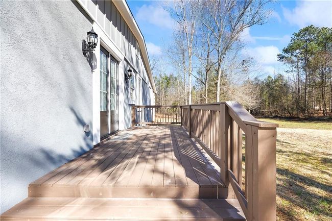 737 Broad River Rd, House other with 6 bedrooms, 5 bathrooms and 5 parking in Carlton GA | Image 38