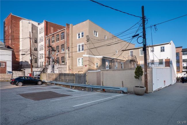134 S 7 Th St, Condo with 17 bedrooms, 14 bathrooms and null parking in Allentown PA | Image 9