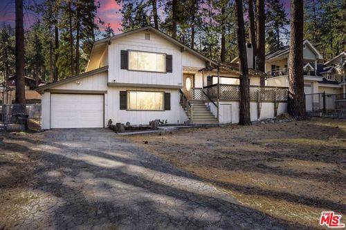 1197 Oriole Rd, Wrightwood, CA, 92397 | Card Image
