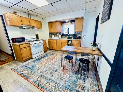 2-1656 N Shore Rd, Revere, MA, 02151-3546 | Card Image