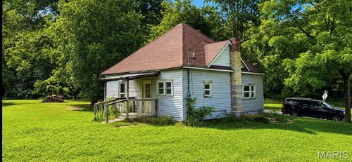 807 Market, Christopher, IL, 62822 | Card Image
