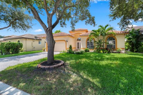 5352 Nw 57th Ter, Coral Springs, FL, 33067-3510 | Card Image