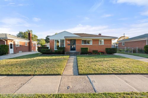 3228 Rome Ave, Warren, MI, 48091-5541 | Card Image