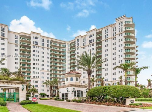 307-19900 E Country Club Dr, Aventura, FL, 33180 | Card Image