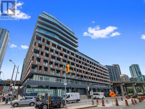918-169 Fort York Blvd, Toronto, ON, M5V0C8 | Card Image