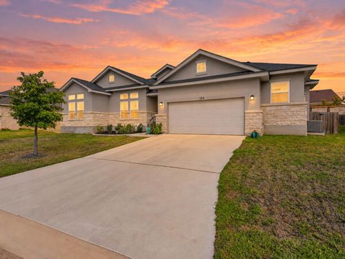104 Madrona Lane, Fredericksburg, TX, 78624 | Card Image