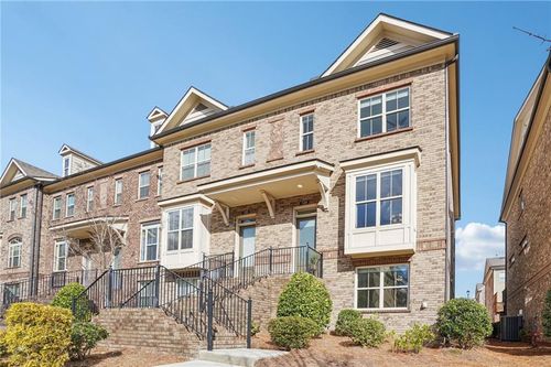124 Laurel Crest Aly, Johns Creek, GA, 30024-4750 | Card Image