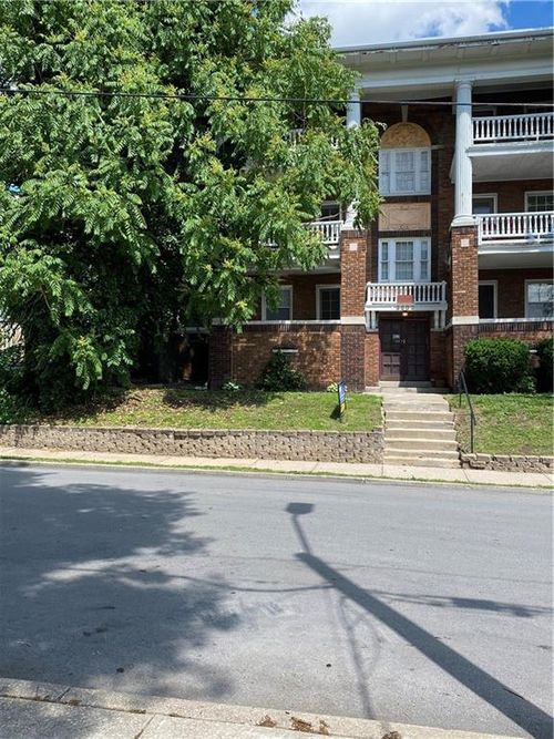 apt-1n-3803 Pennsylvania Ave, Kansas City, MO, 64111-2936 | Card Image