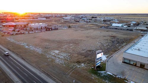 11902 99 Ave, Grande Prairie, AB, T8W0C7 | Card Image