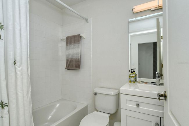 UNIT-2625 - 9489 Millbank Dr, Condo with 2 bedrooms, 2 bathrooms and null parking in SARASOTA FL | Image 24