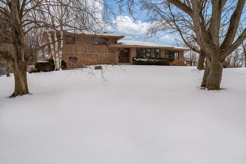 6747 Lynnhurst Ln, Roscoe, IL, 61073-9628 | Card Image