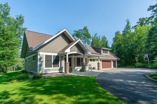 24197 Willow Cir, Nisswa, MN, 56468-5100 | Card Image