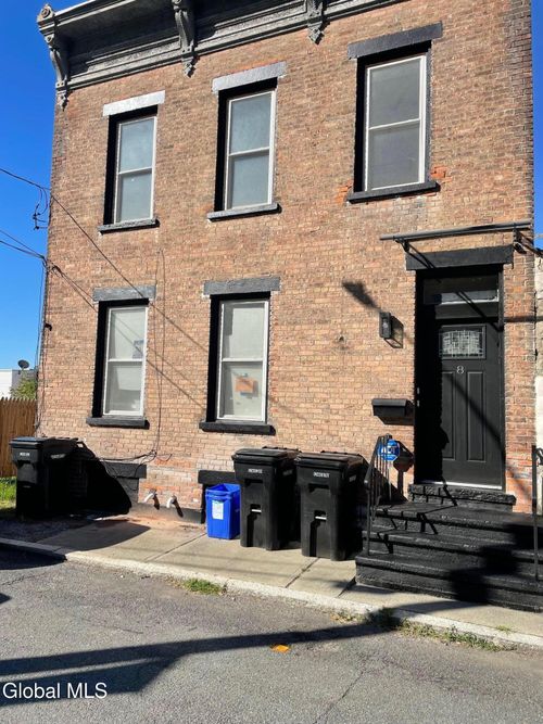 8 St Marys Ave, Troy, NY, 12180-4539 | Card Image
