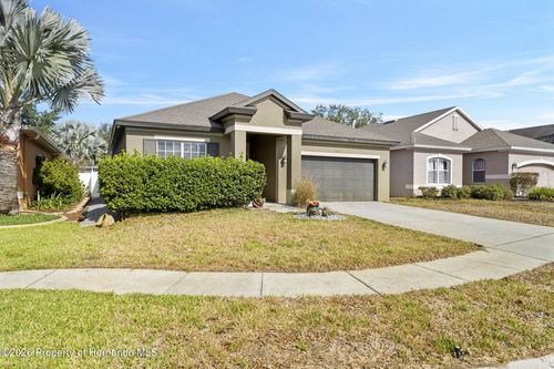 632 Winthrop Dr, SPRING HILL, FL, 34609-2037 | Card Image