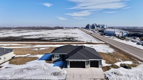 102 16th St N, Breckenridge, MN, 56520-1907 | Card Image