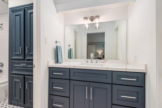 9410 Windrush Dr, House other with 4 bedrooms, 4 bathrooms and 3 parking in Spring TX | Image 30