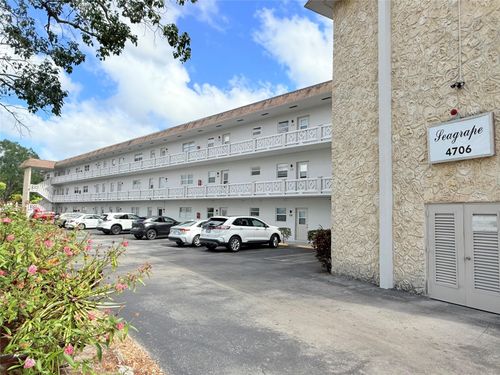 apt-412-s-4706 Nw 36th St, Lauderdale Lakes, FL, 33319-5408 | Card Image