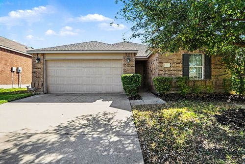 2328 Canchim St, Fort Worth, TX, 76131-5140 | Card Image