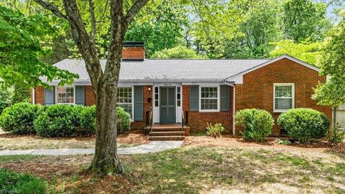 1210 Pembroke Rd, Greensboro, NC, 27408-6814 | Card Image