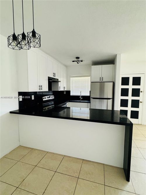 17-1755 Ne 116th Rd, North Miami, FL, 33181-3253 | Card Image