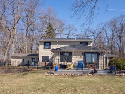 20070 Parkway Avenue, Park Township, MI, 49093 | Card Image