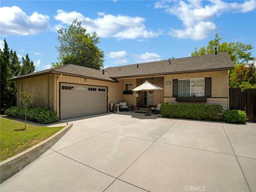 13815 Lexicon Ave, Sylmar, CA, 91342-1815 | Card Image
