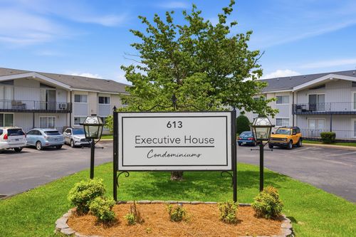 b21-613 Hillsboro Rd, Franklin, TN, 37064-4241 | Card Image